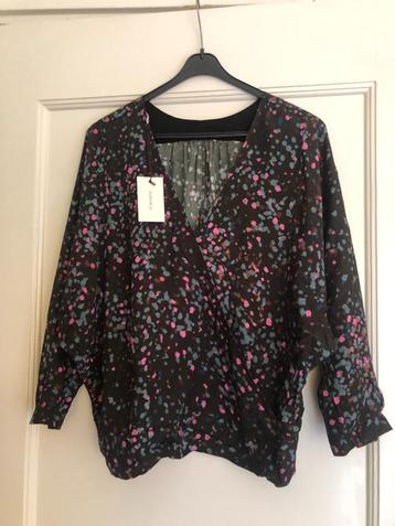 Humanoid prachtige blouse mt L als M nieuwstaat beschikbaar voor biedingen