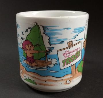 The Mysterious World Of TROLLS Mok Trollen 1990's beschikbaar voor biedingen