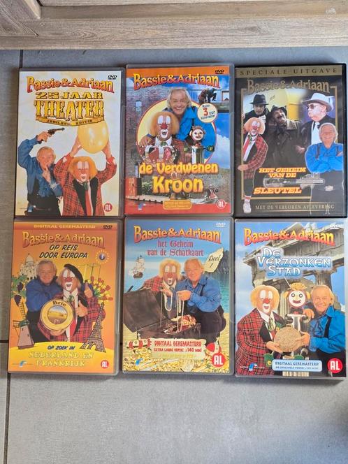6x bassie & adriaan. ( met speciale uitgaves ), Cd's en Dvd's, Dvd's | Cabaret en Sketches, Zo goed als nieuw, Stand-up of Theatershow