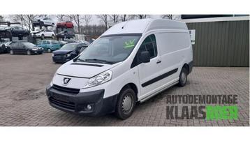 Motorkap van een Peugeot Expert beschikbaar voor biedingen