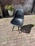 Lage zwarte stoelen - prijs per stuk, Ophalen, Gebruikt, Zwart, Vier