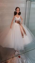 Barbie monique lhuillier bride, gold label., Verzamelen, Poppen, Fashion Doll, Ophalen of Verzenden, Zo goed als nieuw