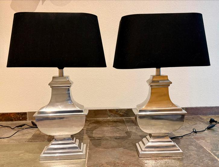 2 Schemerlampen Tin Look Voet & Zwarte Kap, Huis en Inrichting, Lampen | Vloerlampen, Gebruikt, Minder dan 100 cm, Metaal, Ophalen of Verzenden