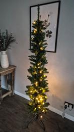 Kerstboom pencil pine hoogte 1,8 breedte 50cm met verlichtin, Ophalen, Zo goed als nieuw