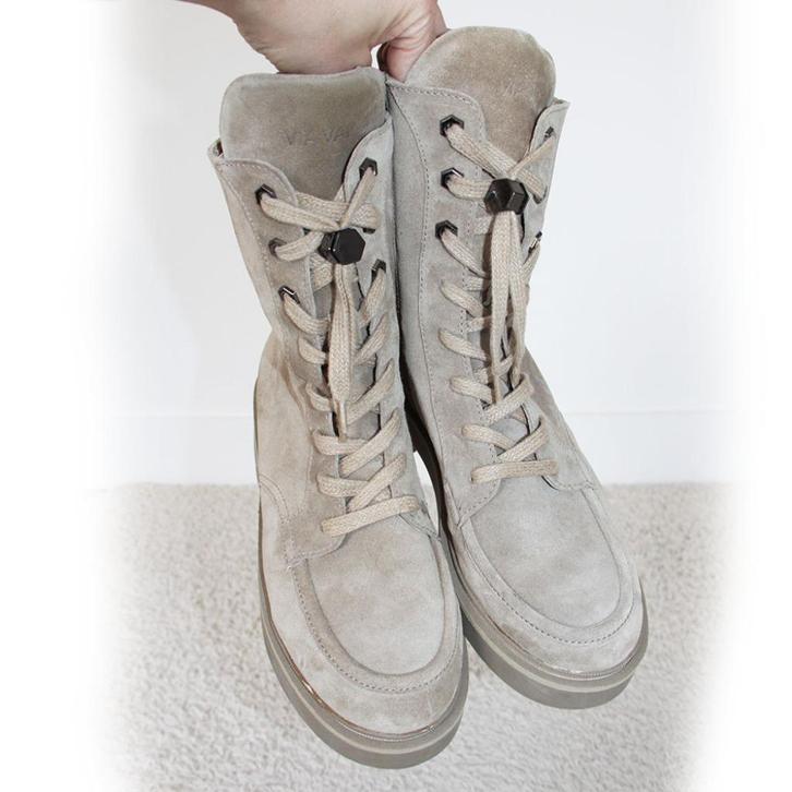 Zeer Mooie Suede VIA VAI Laarsjes - s20 (Maat 40) € 100,-, Kleding | Dames, Schoenen, Zo goed als nieuw, Lage of Enkellaarzen