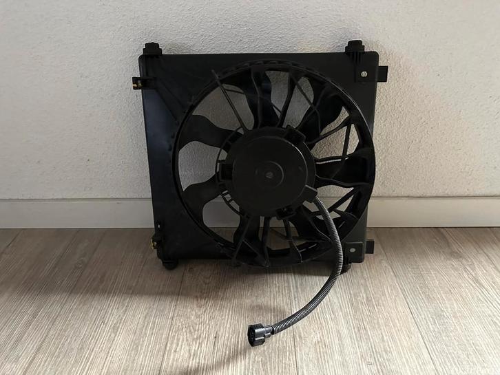 Tesla Model S linker Koelvin links 6007352-00-F, Auto-onderdelen, Airco en Verwarming, Gebruikt, Ophalen of Verzenden