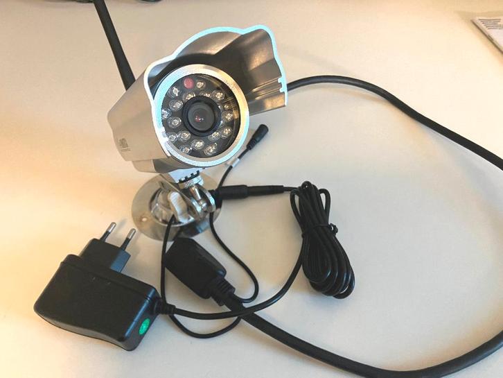 e-Domotica IP camera's binnen (4x) buiten (1x), Hobby en Vrije tijd, Elektronica-componenten, Gebruikt, Ophalen of Verzenden