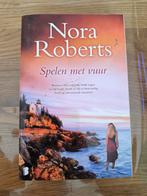 Nora Roberts - Spelen met vuur, Boeken, Ophalen of Verzenden, Zo goed als nieuw