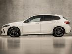 BMW 1-serie 118i M Sport Automaat (APPLE CARPLAY, M PAKKET,, Auto's, BMW, Gebruikt, Wit, Bedrijf, Adaptive Cruise Control