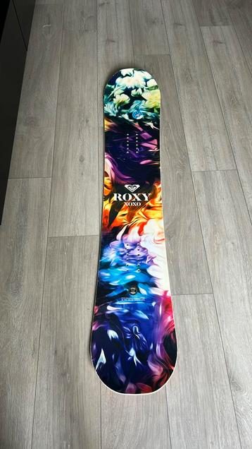 Snowboard roxy beschikbaar voor biedingen