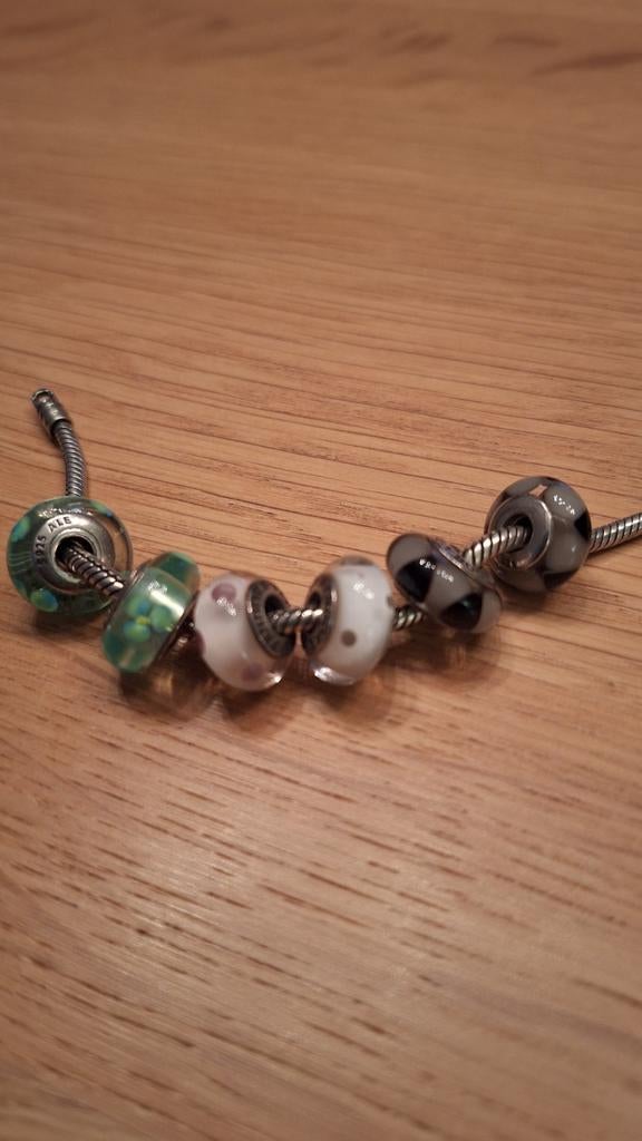 Pandora glaskraal voor armband of ketting p.st 13 euro, Sieraden, Tassen en Uiterlijk, Bedels, Ophalen of Verzenden, Zo goed als nieuw