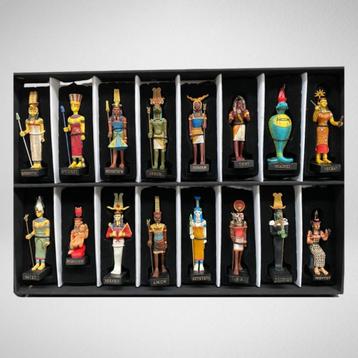 Themacollectie - Kavel van 16 Egyptische goden beschikbaar voor biedingen