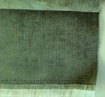Designers Guild Zaragoza; groen; restant velvet meubelstof, Overige materialen, 120 cm of meer, Nieuw, Ophalen of Verzenden