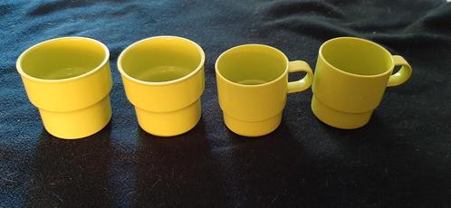 Diverse lime/groen (wave) Mepal camping servies, Caravans en Kamperen, Kampeeraccessoires, Gebruikt, Ophalen of Verzenden