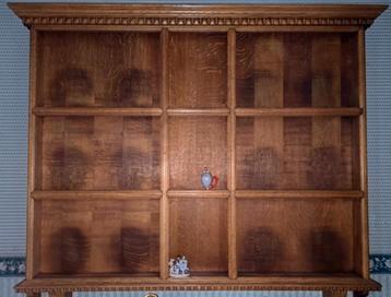 Eiken Wandbord Vitrinekast beschikbaar voor biedingen