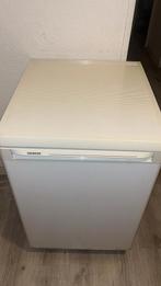 Leuke koelkastje met vriezer erin tekoop., Ophalen, Zo goed als nieuw, Minder dan 60 cm