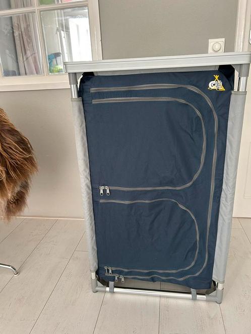 DEFA camping kast vaste prijs, Caravans en Kamperen, Kampeermeubelen, Zo goed als nieuw, Campingkast, Ophalen