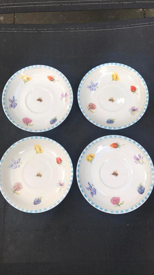 4 schotels - Jet ter Steege “Fleurs de Campagne, Huis en Inrichting, Keuken | Servies, Zo goed als nieuw, Kop(pen) en/of Schotel(s)