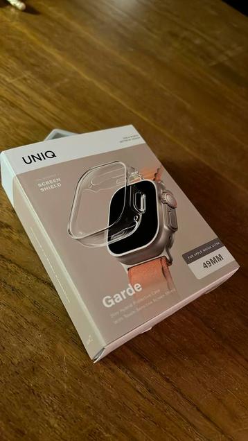 Uniq Garde Hybrid Apple Watch Ultra Case beschikbaar voor biedingen