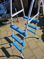 Mooie zwembad ladder blauw, Tuin en Terras, Zwembad-toebehoren, Ladder, Gebruikt, Ophalen of Verzenden