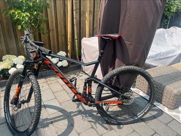 SCOTT RC beschikbaar voor biedingen