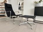 Vitra eames ea124 lounge chair met ea125 Ottoman, Huis en Inrichting, Fauteuils, Ophalen of Verzenden, Zo goed als nieuw, X, X
