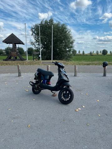 Piaggio Zip 70cc 2takt te koop/ruilen beschikbaar voor biedingen