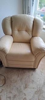 Crème leren fauteuil - royale maat, Ophalen, Zo goed als nieuw, 75 tot 100 cm, Modern