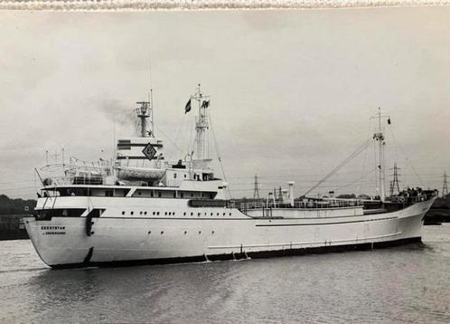GEESTSTAR  1960-1971 Van Geest - werf Slikkerveer, Verzamelen, Ansichtkaarten | Nederland, Zuid-Holland, 1960 tot 1980, Ophalen of Verzenden