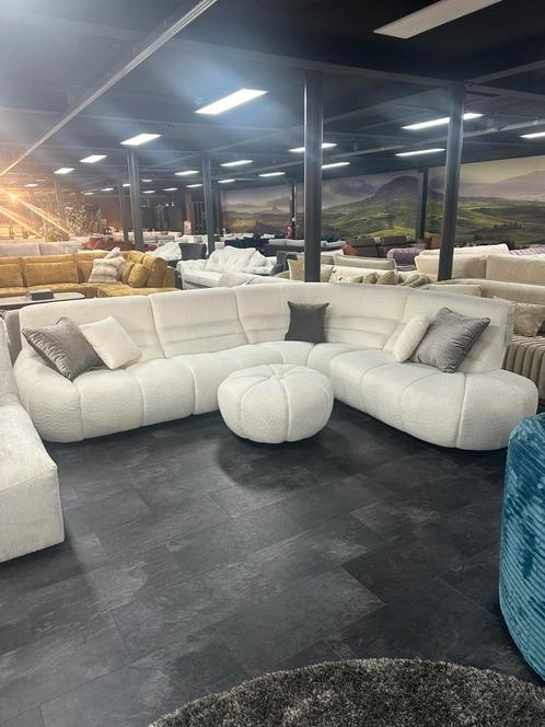 Design hoekbank in teddy stof met ronde poef, Tuin en Terras, Tuinmeubel-accessoires, Nieuw, Ophalen of Verzenden