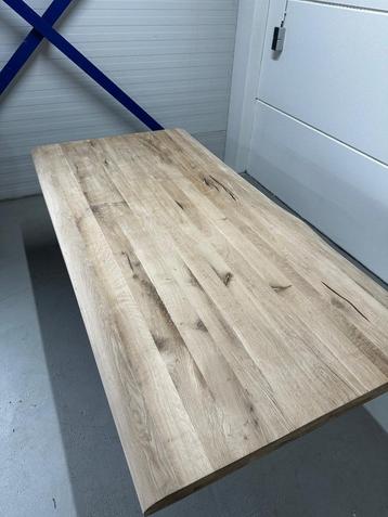 Eiken boomstam tafel 200x100   beschikbaar voor biedingen