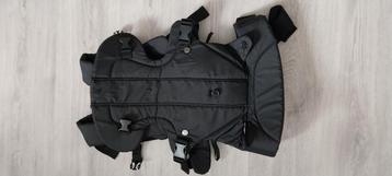 babydraagzak beschikbaar voor biedingen