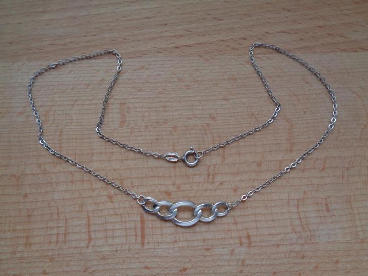 zilveren vintage ketting met gourmet hanger [669], Sieraden, Tassen en Uiterlijk, Kettingen, Zo goed als nieuw, Zilver, Zilver