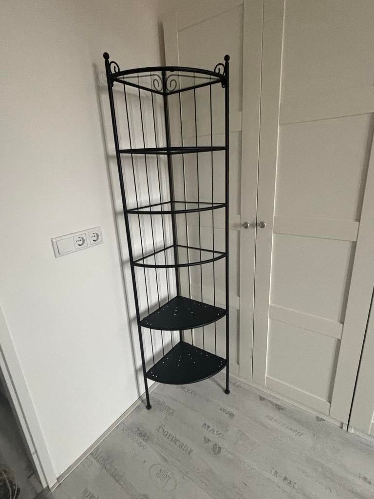 Metalen IKEA hoekkast met glasplaten - Zo goed als nieuw!, Huis en Inrichting, Kasten | Dressoirs, Ophalen, Met plank(en), Minder dan 50 cm