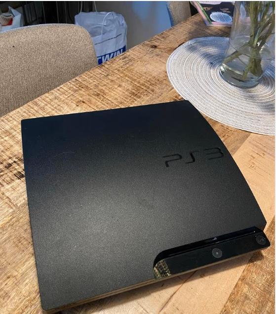 PS3 Slim Model 2004B, Spelcomputers en Games, Spelcomputers | Sony PlayStation 3, Zo goed als nieuw, Slim, Met 1 controller, Met harde schijf