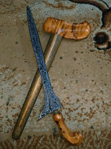 Antieke Keris Kalamisani Pamor Pedaringan Kebak Solo SVE44 beschikbaar voor biedingen