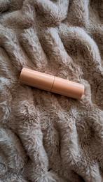 Xelly Beauty | Base foundation 6.5 CNW, Ophalen of Verzenden, Nieuw, Beige, Gehele gezicht