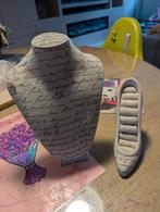 Sieraden display buste en ringhouder, Ophalen, Zo goed als nieuw