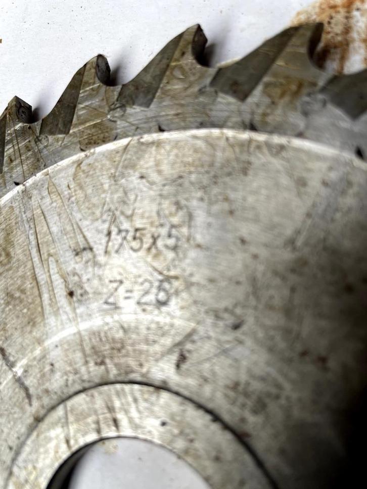 Zaagblad / Frees (HSS) August Berghaus, 175x5, 2 stuks, Doe-het-zelf en Verbouw, Gereedschap | Zaagmachines, Zo goed als nieuw