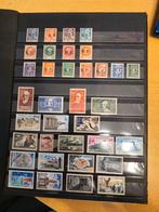 Postzegelverzameling in album, Postzegels en Munten, Postzegels | Volle albums en Verzamelingen, Ophalen of Verzenden, Nederland en Buitenland