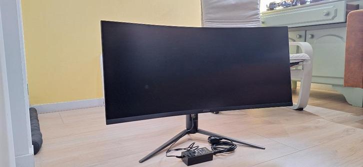 MSI monitor 34 inch, Computers en Software, Monitoren, Zo goed als nieuw, 61 t/m 100 Hz, DisplayPort, HDMI, Gaming, Hoofdtelefoonaansluiting