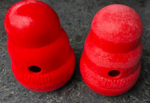 2x Kong wobbler hondenspeelgoed, Dieren en Toebehoren, Hondenspeelgoed, Gebruikt, Ophalen of Verzenden