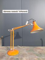 Vintage oude oranje werkplaatslamp / bureaulamp / tafellamp, Huis en Inrichting, Lampen | Tafellampen, Gebruikt, Ophalen of Verzenden