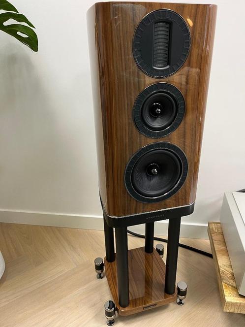 Wharfedale Aura 2 speakers incl. Elysian stands, Audio, Tv en Foto, Luidsprekers, Zo goed als nieuw, Front, Rear of Stereo speakers