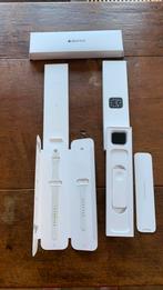 Apple Watch, IOS, Ophalen of Verzenden, Zo goed als nieuw, GPS