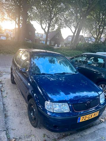 Volkswagen Polo 1.4 44KW AUT 2001 Blauw beschikbaar voor biedingen
