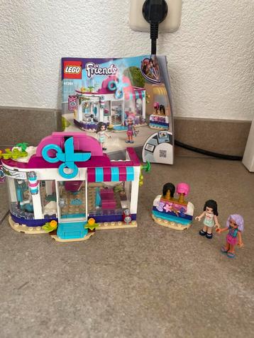 Lego Friends 41391 - Heartlake City Kapsalon beschikbaar voor biedingen