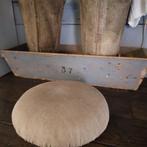 Hele oude kantklos kussen linnen, Ophalen