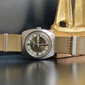 Prachtig herenhorloge nino Day-date  beschikbaar voor biedingen