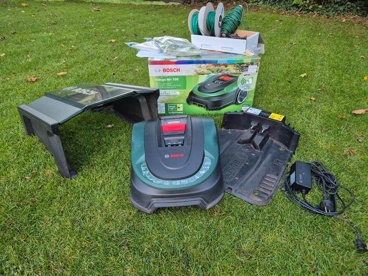 Bosch indego M+700 robotmaaier (4G update), Tuin en Terras, Robotmaaiers, Gebruikt, Minder dan 20 cm, Met regensensor, Bestuurbaar via app